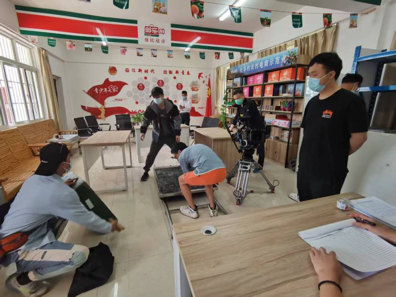 追星女孩心理学分析报告：于田县广告片拍摄公司揭秘饭圈应援式传播逻辑